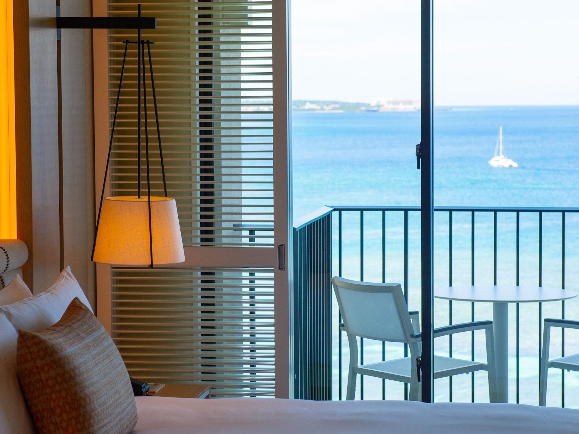 Halekulani Okinawa Hotel Онна Екстериор снимка