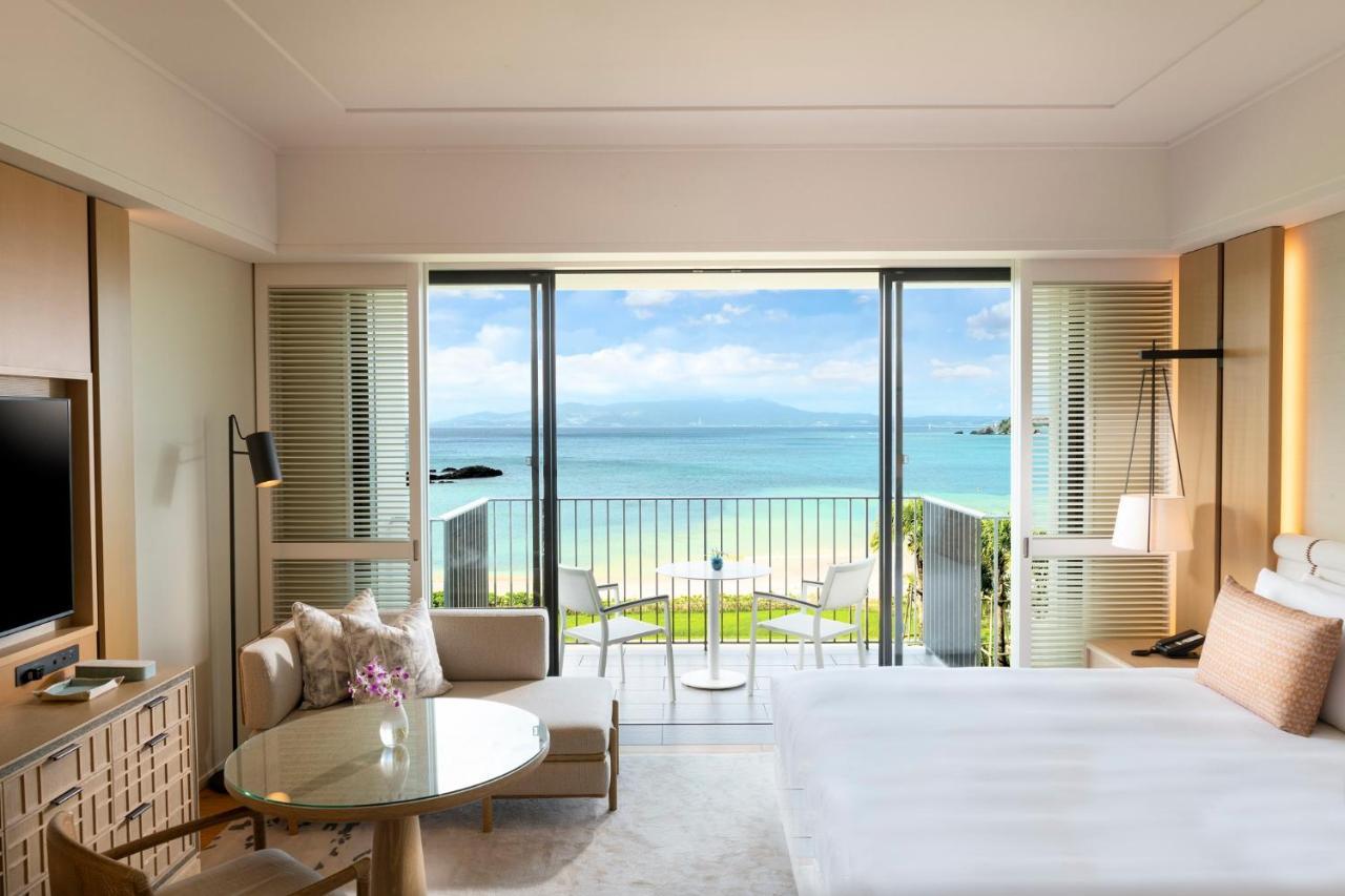 Halekulani Okinawa Hotel Онна Екстериор снимка