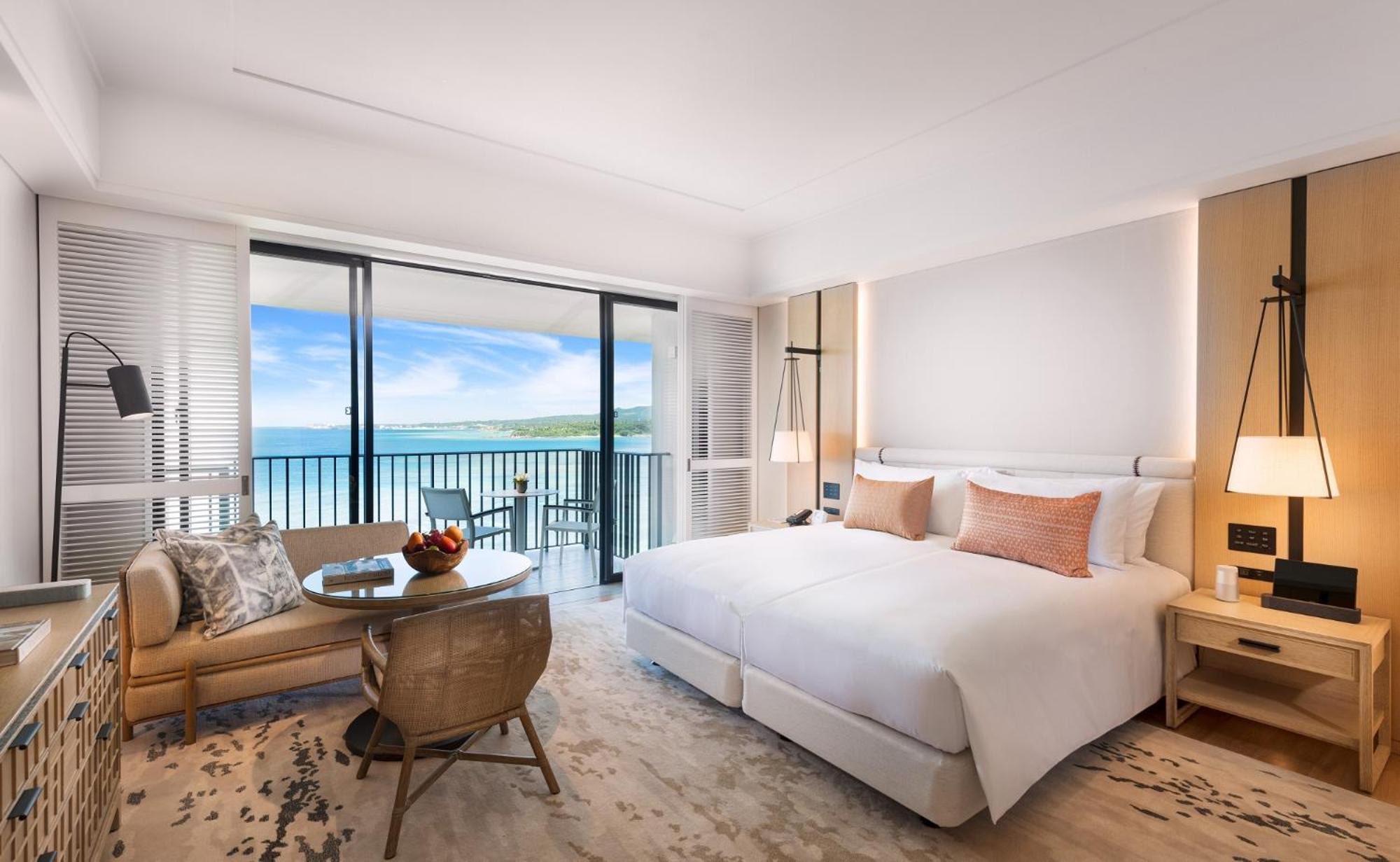 Halekulani Okinawa Hotel Онна Екстериор снимка