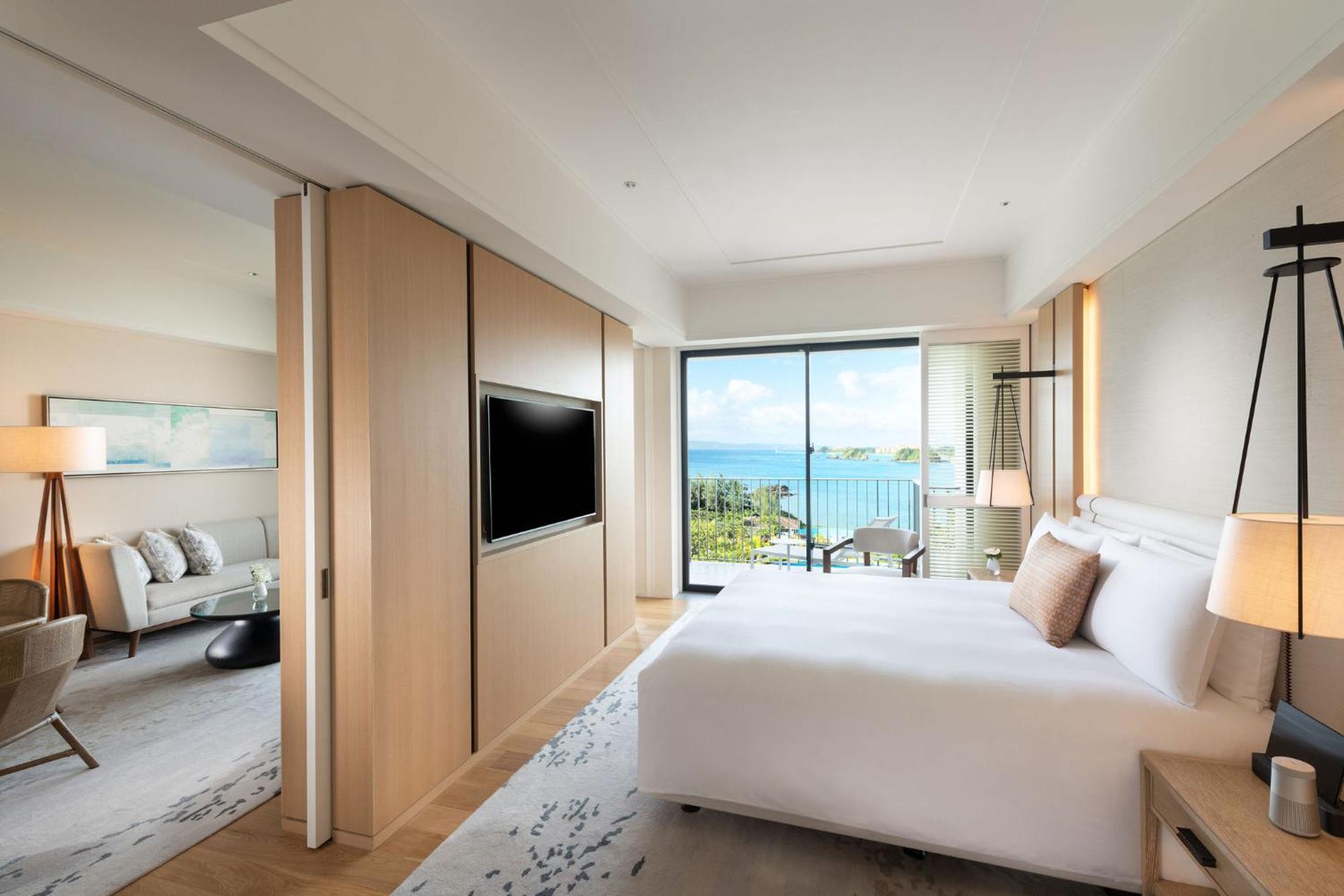 Halekulani Okinawa Hotel Онна Екстериор снимка