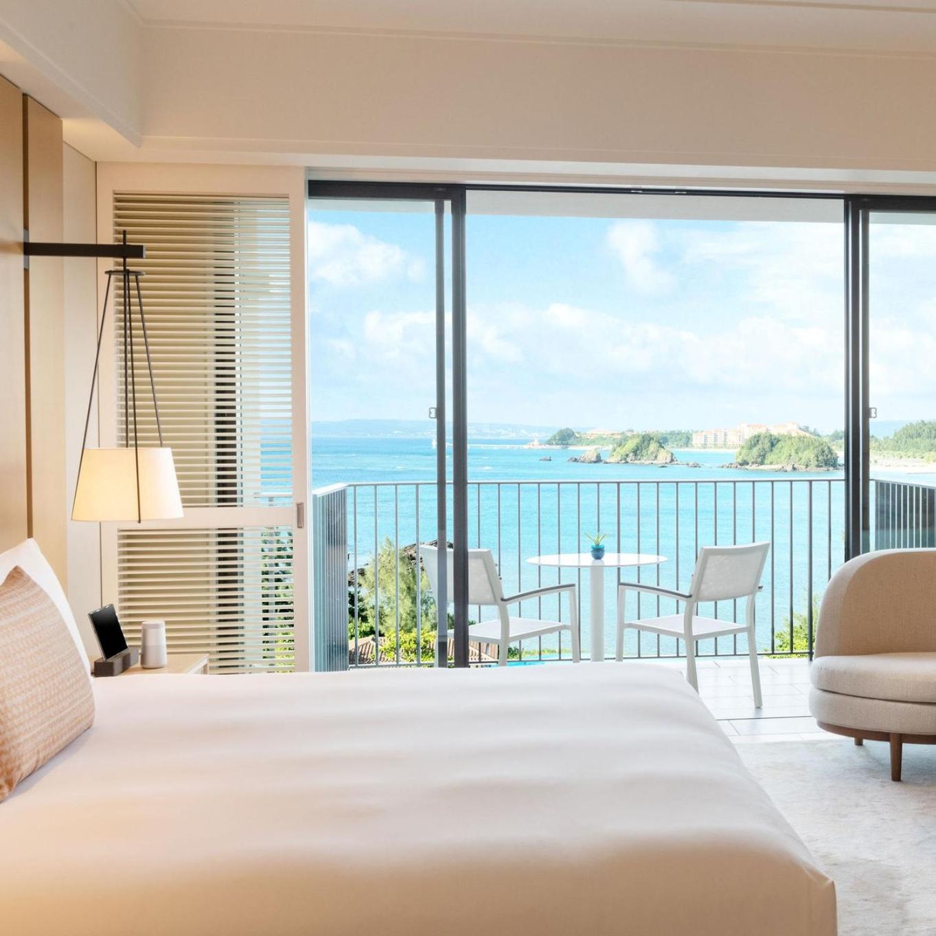 Halekulani Okinawa Hotel Онна Екстериор снимка
