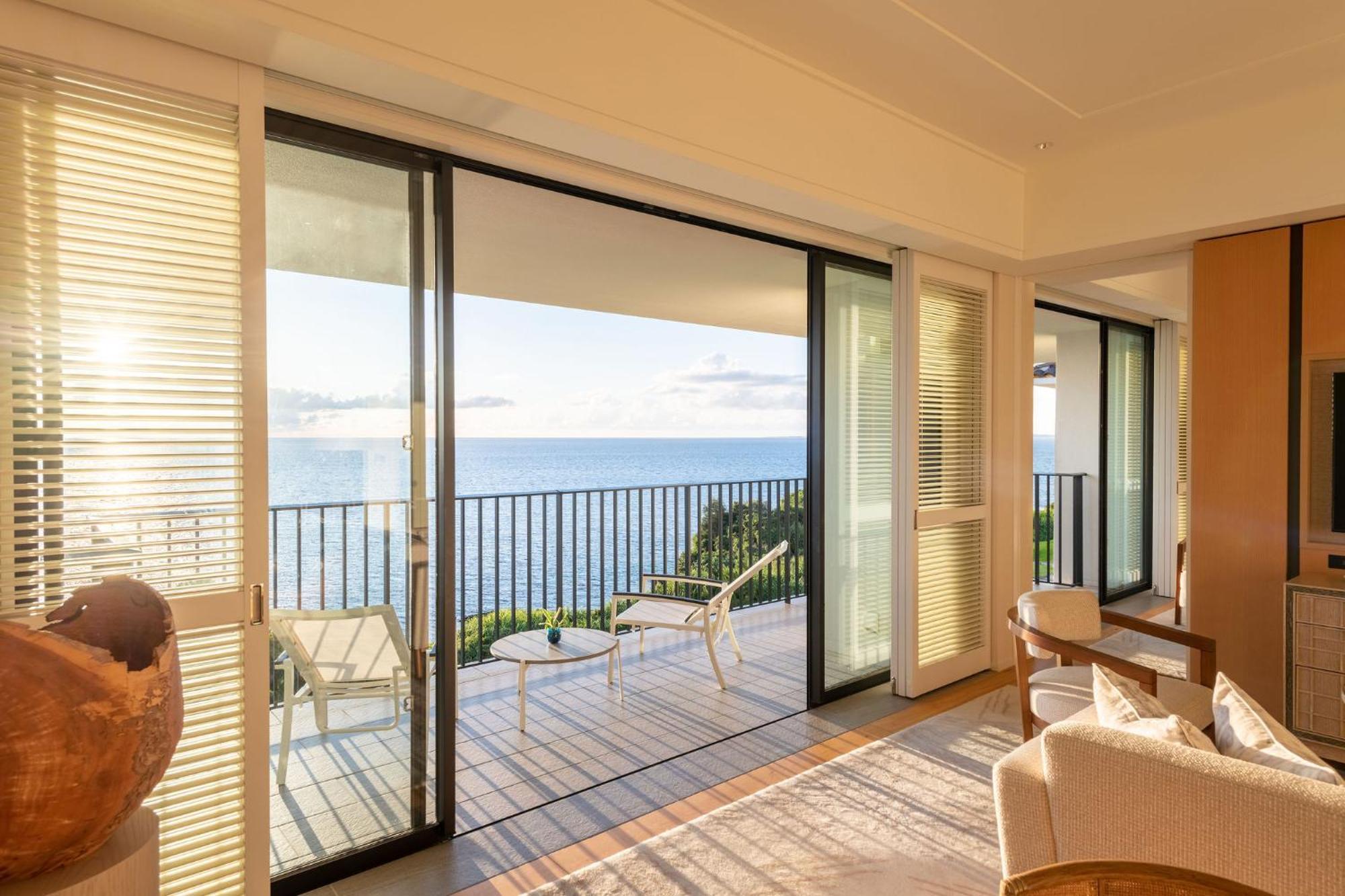 Halekulani Okinawa Hotel Онна Екстериор снимка
