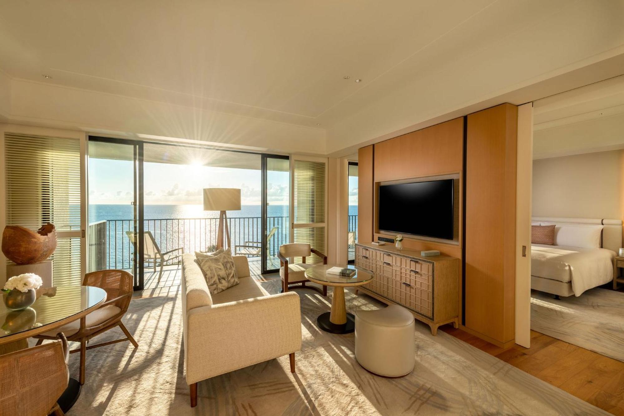 Halekulani Okinawa Hotel Онна Екстериор снимка